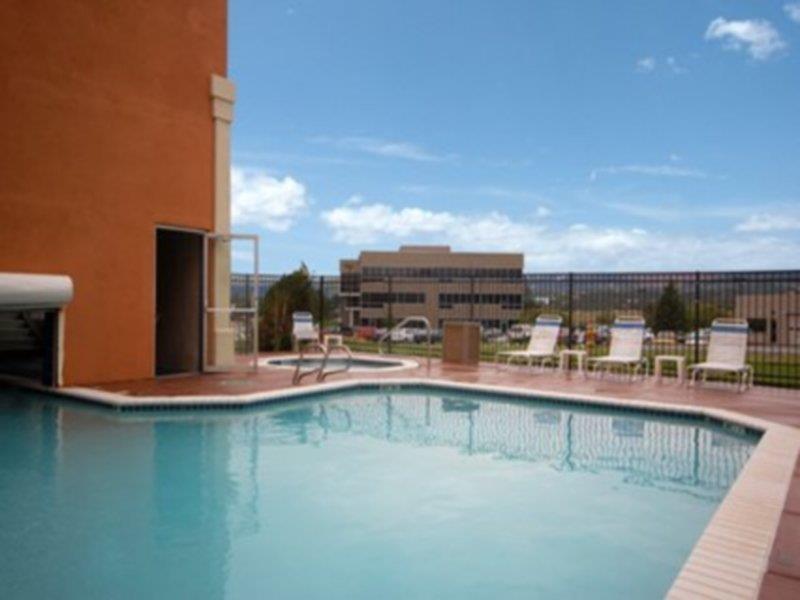 Baymont By Wyndham Colorado Springs Hotel Exterior foto